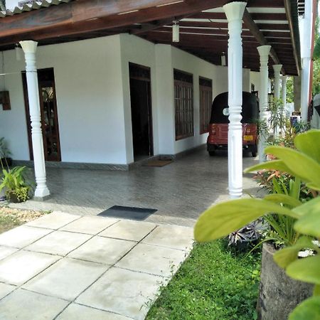 Southern Beach Surf Lodge 阿杭格默 外观 照片